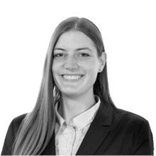 Dr. Julia Schreier