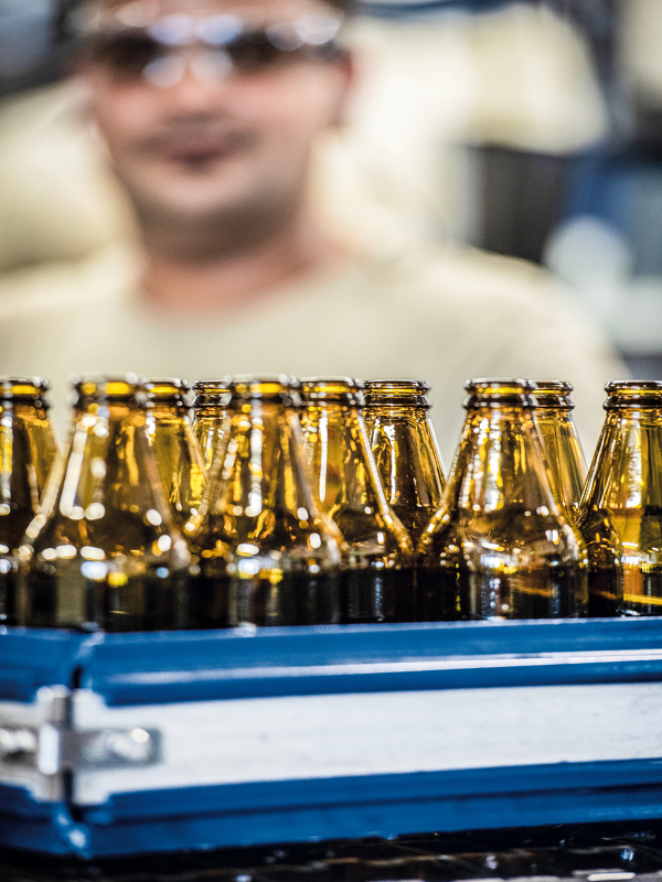 Vetropack glass bottles production